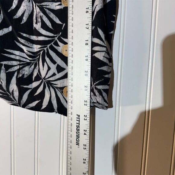 A. Byer Black Palm Print Button Crop Top L Coastal Cowgirl, Boho Y2K, Resort - Picture 7 of 10